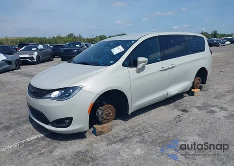 2020 Chrysler Pacifica Touring from USA, damaged, VIN 2C4RC1FG2LR149545